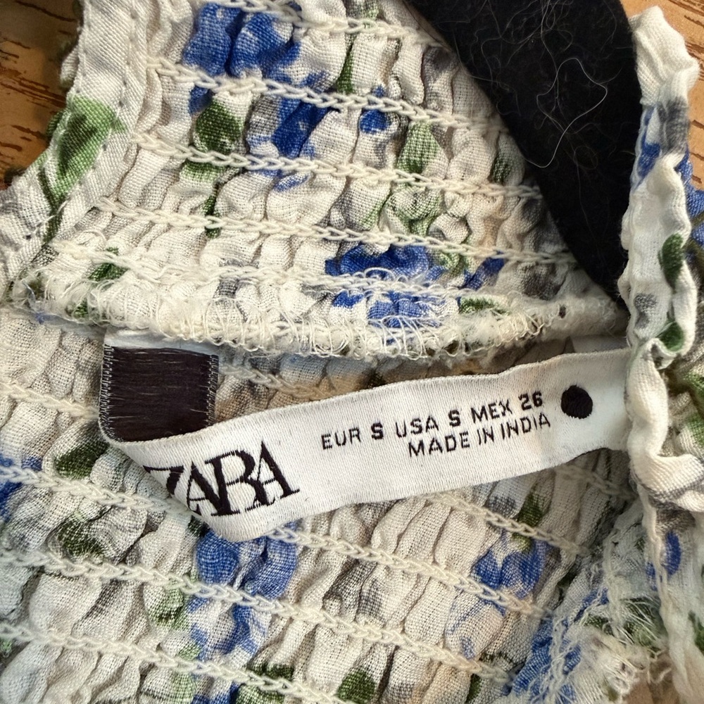 Zara Rustic Floral Print Midi Dress, size small - Picture 7 of 7